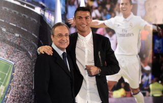 Cristiano Ronaldo signe un nouveau contrat au Real Madrid le 7 novembre 2016