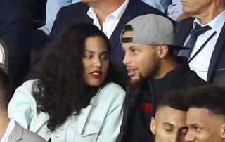 Stephen Curry et sa femme Ayesha au match de foot PSG - ASSE au Parc des Princes, le 25 Août 2017