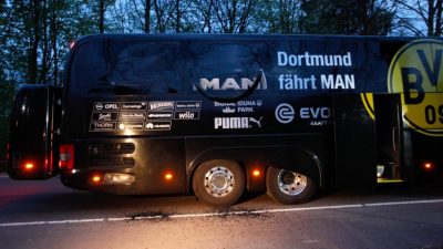 Le bus du Borussia Dortmund après l'attaque à la bombe