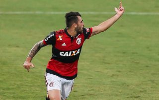 Le beau doigt d'honneur de Vizeu (Flamengo)