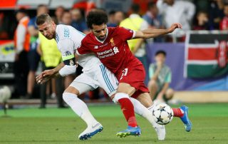 Sergio Ramos et Salah lors de la finale de la Ligue des champions le 26 mai 2018 à Kiev (Panoramic)