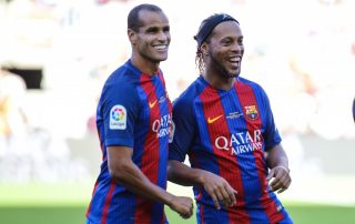 Rivaldo et Ronaldinho avec le Barça lors d'un match des Légendes en juin 2017 à Barcelone (Panoramic)