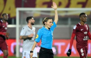 Stéphanie Frappart lors de Metz-Gazelec Ajaccio en novembre 2018 - Panoramic