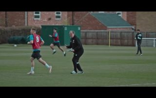 Bielsa dans le docu sur Leeds signé Amazon