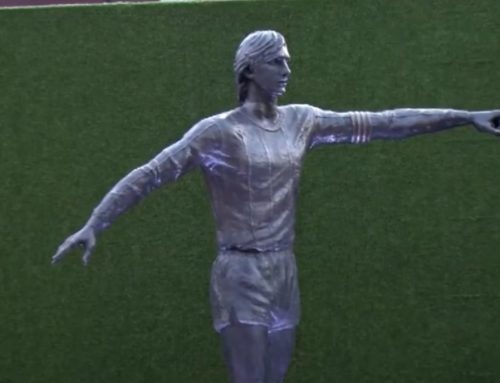 Il y a désormais une statue de Cruyff au Camp Nou