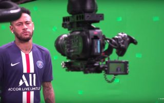 Neymar avec le nouveau maillot du PSG 2019/20 - août 2019
