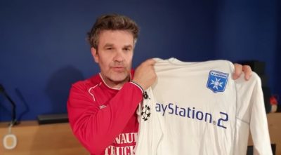 Hervé Mathoux et sa collection de maillots
