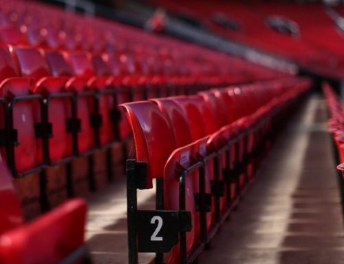 Manchester United autorisé à installer 1.500 places debout à Old Trafford